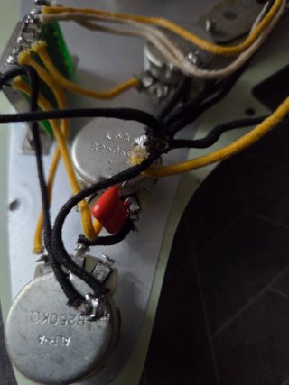 Fender Stratocaster Golpeador COMPLETO TEXAS SP.CB