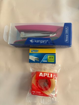 Grapadora Kangaro, Grapas Rapid y Celo Apli