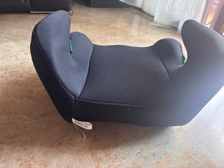 Elevador negro para coche