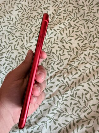 iPhone 11 Rojo