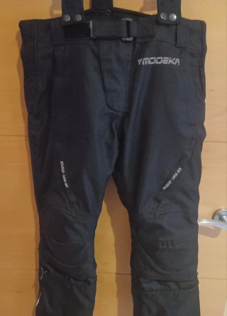 Pantalón de moto infantil con tirantes