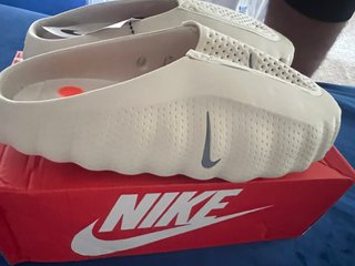 Nike Mind 001 Beige Naranja
