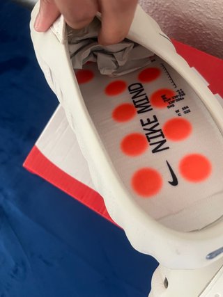 Nike Mind 001 Beige Naranja