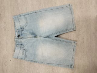 Pantalón corto vaquero Talla 8-9