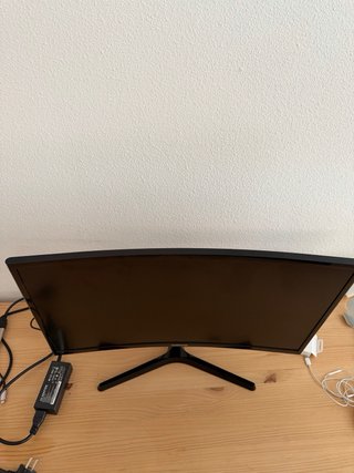 Monitor Samsung 24” Curvo Full HD C24F396FHU