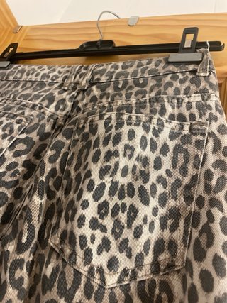 Pantalones Pull&Bear Animal Print Talla 32