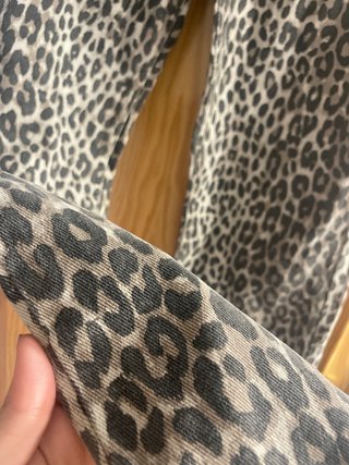 Pantalones Pull&Bear Animal Print Talla 32