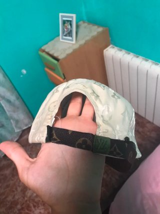 Gorra Louis Vuitton Beige y Marrón