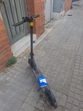Patinete Eléctrico Xiaomi Essential