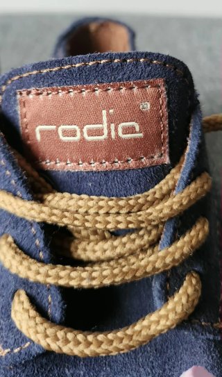 Zapatos niño Rodia. Talla 27.