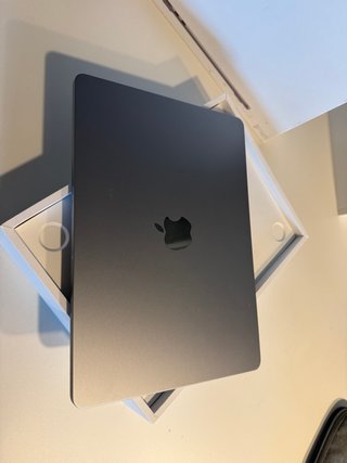 MacBook Air M2 Gris Espacial
