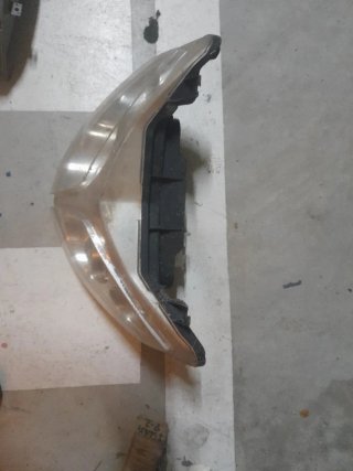 Faro de moto Piaggio X8