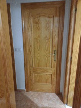 Horno y vitrocerámica con despensero