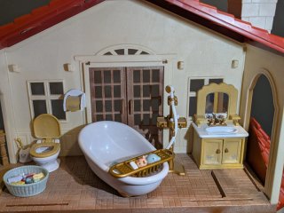 Lote Sylvanian: 2 casas, muebles y familias