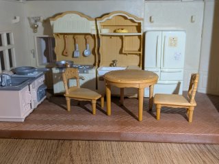 Lote Sylvanian: 2 casas, muebles y familias