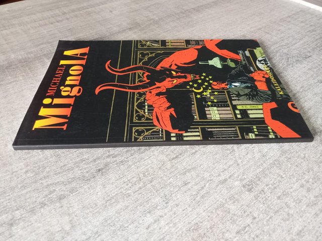 MICHAEL MIGNOLA EL AUTOR QUE DOMINÓ LA OSCURIDAD