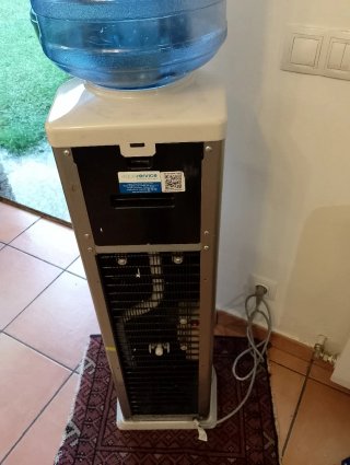 Dispensador de agua 2 funciones