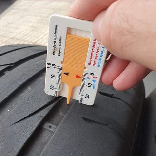 Neumáticos Maxxis 245/45 R18