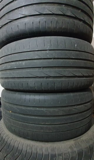 Neumáticos Maxxis 245/45 R18 100Y Año 2021 25€ c/u