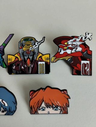 Pins Neón Génesis Evangelion