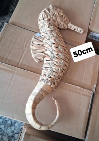 Caballito de mar de mimbre 15€