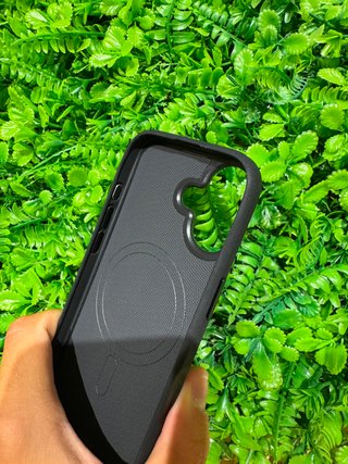 Funda iPhone 17 TechWoven MagSafe. Precio Unidad