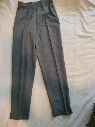 Traje de Vestir Mujer Levita y pantalón gris