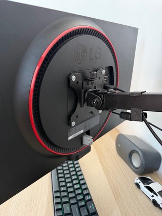 Monitor Gaming LG 144Hz | 1ms | Perfecto estado