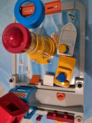 Faro Chicco con barcos y sonidos