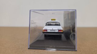 Peugeot 505 Taxi 1/43