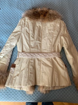 Chaquetón de piel y punto beige/marrón