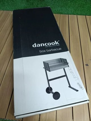 Barbacoa de carbón Dancook 7200