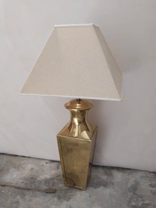 Lámpara antigua de cristal y latón