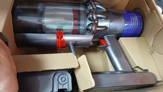 Dyson V10 Absolute Sin Bolsa