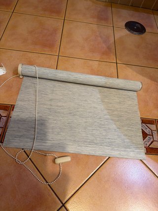 Estor pequeño gris y beige