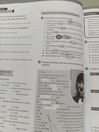 Libro de inglés Cambridge de actividades (Workbook