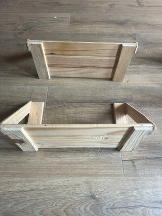 Estanterías de pino, 5€ por balda.