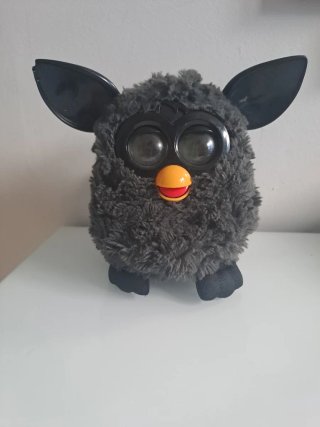 Furby Peluche negro