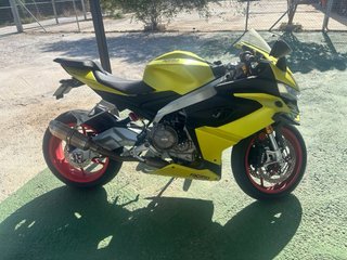 Aprilia RS660 Amarilla - Como Nueva