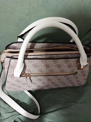 Bolso Guess Beige y Blanco