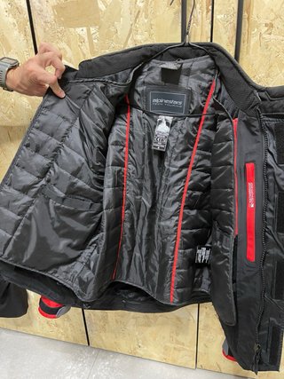 Chaqueta y pantalon Alpinestars Andes V3 Talla L