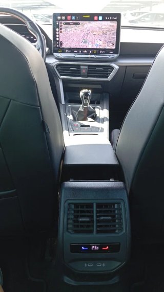 SEAT Leon 2024