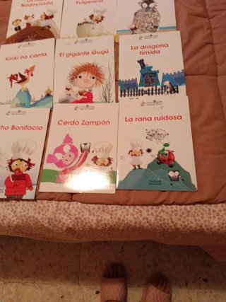 Cuentos infantiles cocinero y tableta sin usar