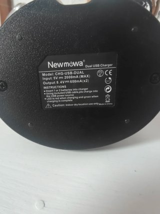 Cargador Doble Baterías Newmowa