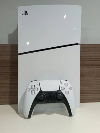 PlayStation 5 Slim Digital + Mando Dualsense