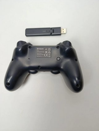 Mando Nacon Asymmetric Wireless controler PS4 / PC
