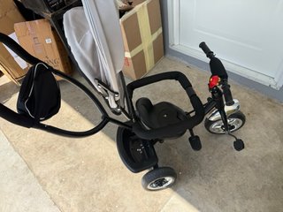 Triciclo de bebe