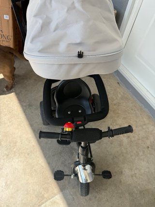Triciclo de bebe