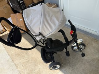 Triciclo de bebe