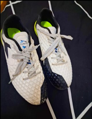 Zapatillas deportivas de futbol